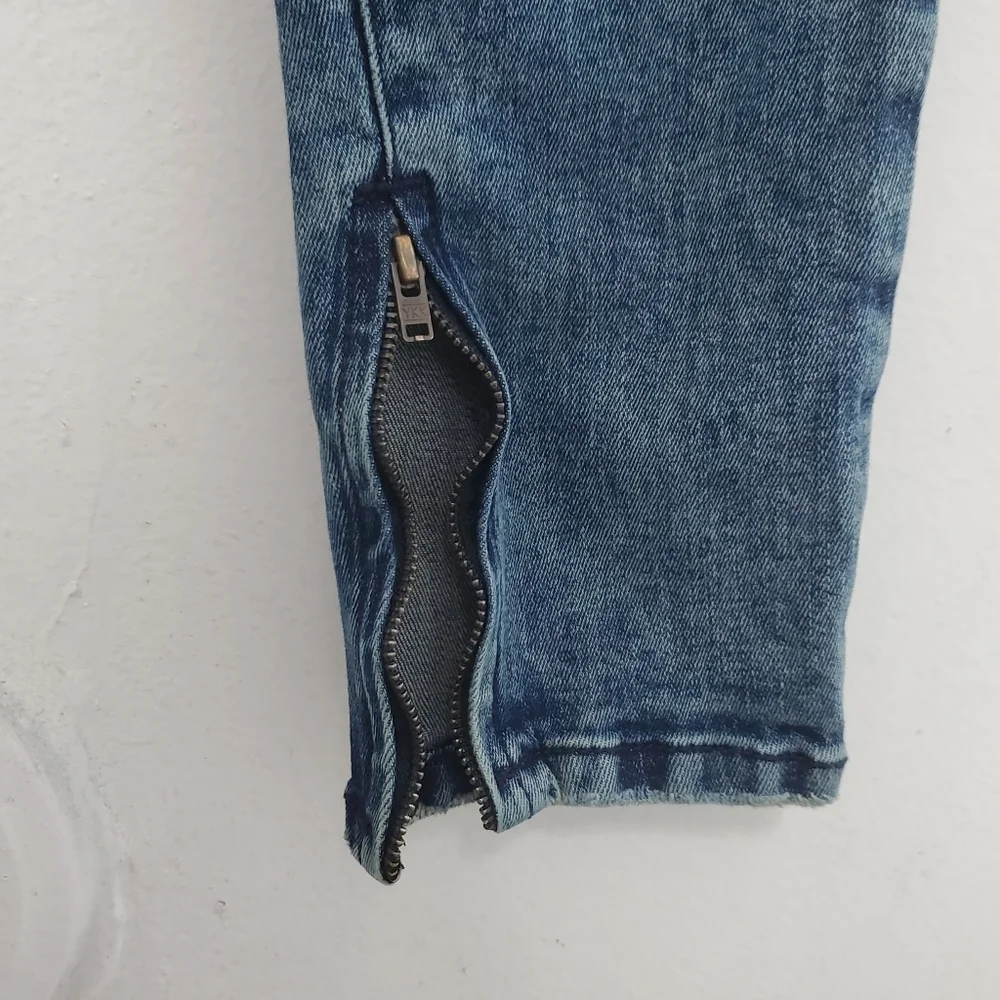 YoungLA Distressed Ankle Zip Skinny Jeans